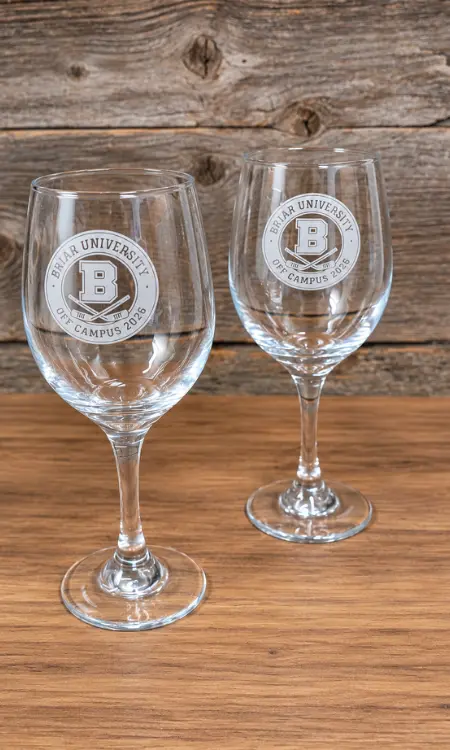 Verres à vin personnalisés avec une gravure au laser par Création Catouille